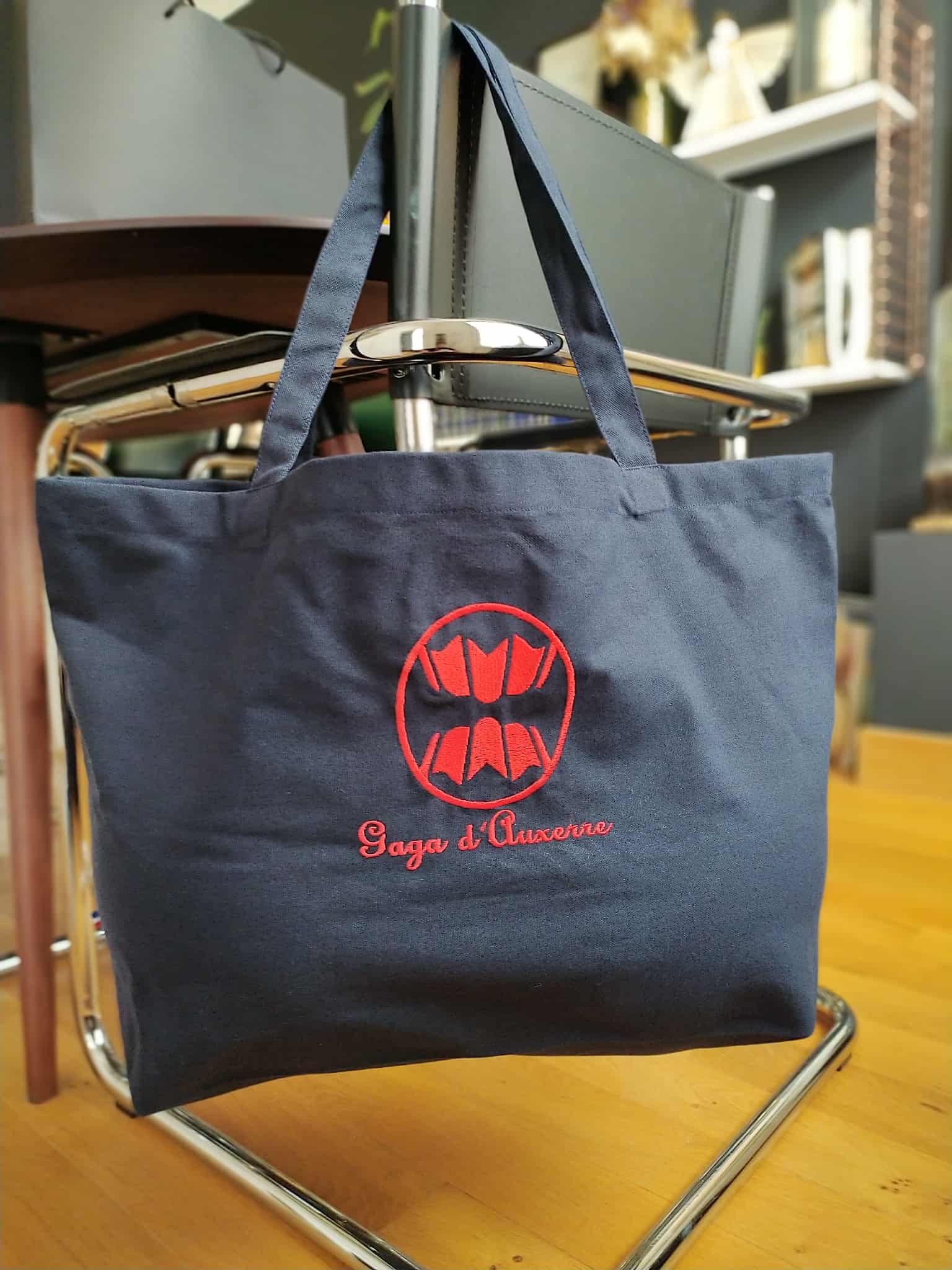 Sac cabas en toile résistante éco-responsable fabriqué en France. Gaga de L à Auxerre.