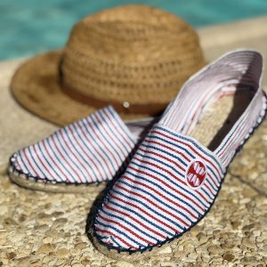 Espadrilles artisanales en toile 100% coton. Semelles en caoutchouc vulcanisé et jute. Fabrication française. Chaussure éco-responsable et durable. Gaga de L à Auxerre.
